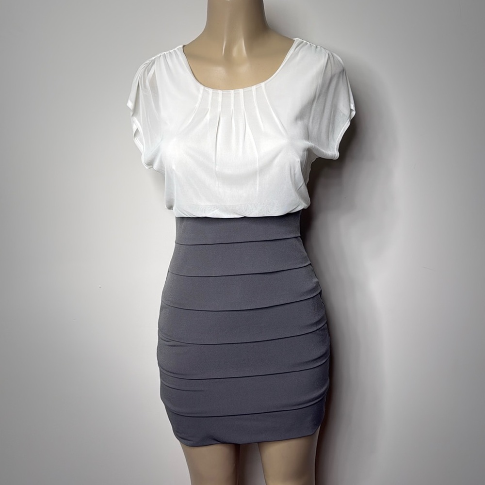 Sweet Storm small grey and whiter mini dress